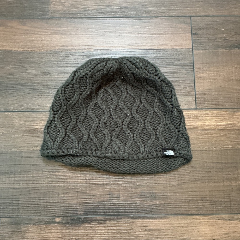 The North Face Cable Knit Beanie Charcoal Grey Logo Winter Hat OSFM Gorpcore